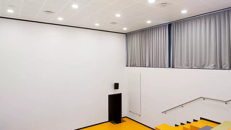 Gyptone-acoustic-ceiling-school